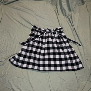 NWOT Lane Bryant 2X (18-20) Buffalo Plaid Tie Waist Skirt- With Pockets!